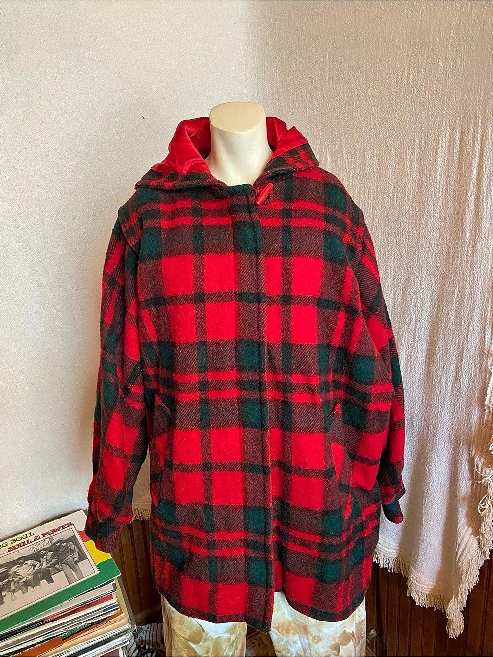 Vintage Mackintosh Plaid Wool Blend Hooded Jacket in Red & Green Large